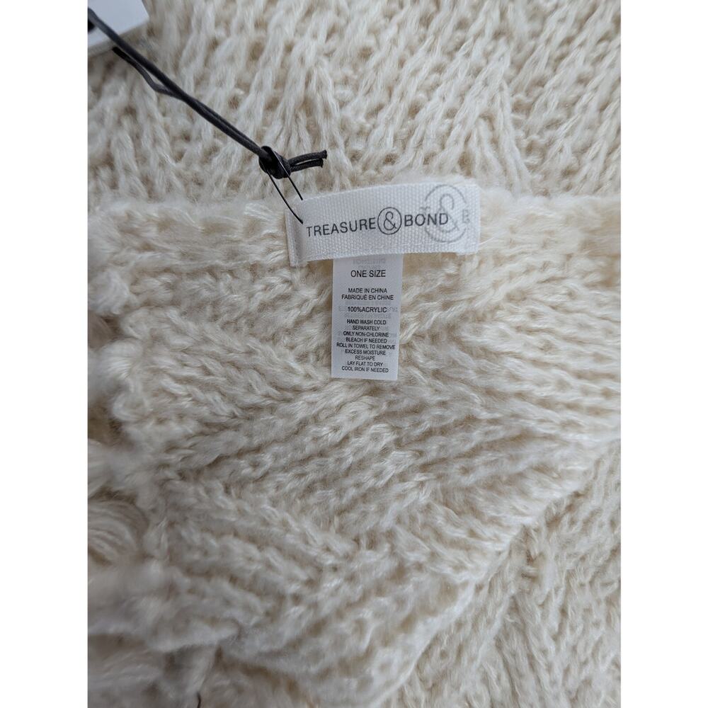 Treasure & Bond Soft Chunky Knit Scarf - Picture 4 of 6